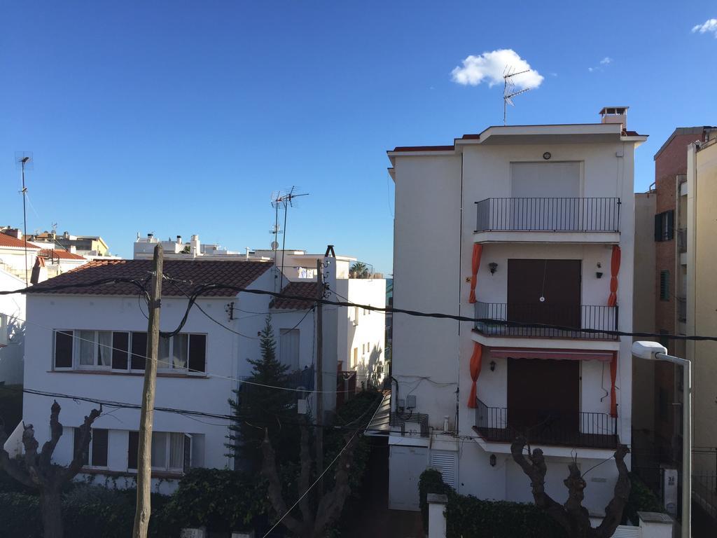 Apartamento Way To Bcn Sitges Exterior foto