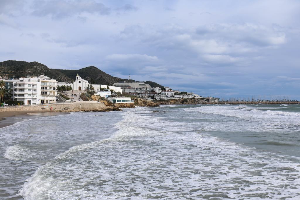 Apartamento Way To Bcn Sitges Exterior foto